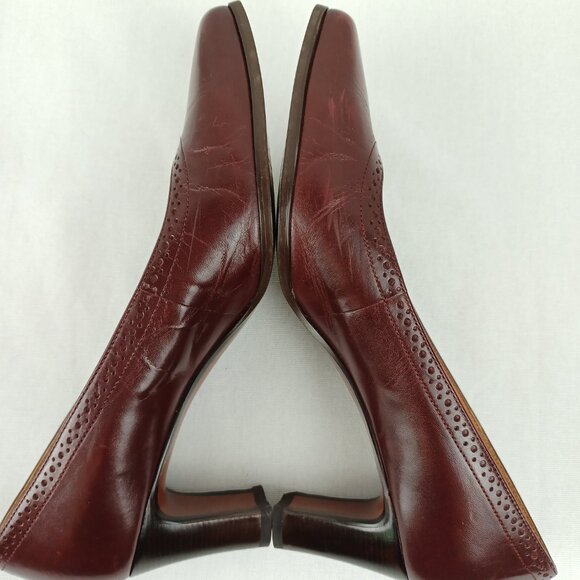 Vintage 90s Etienne Aigner Oxblood Leather Pumps, Sz 6.5, Minimalist - Picture 4 of 8